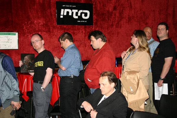 Und noch mal der reihe nach: Mortal, Anonym, Macabros, Kirschbl&uuml;te, Beau Renson und Chrizzz